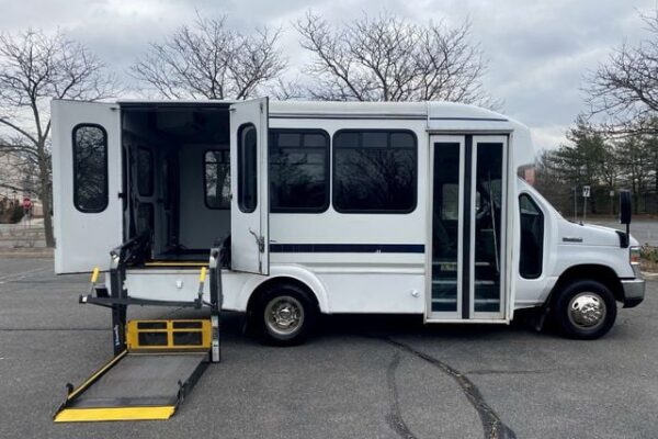 Hidden Heroes: How Handicap Buses Enable Daily Freedom? Handicap Bus
