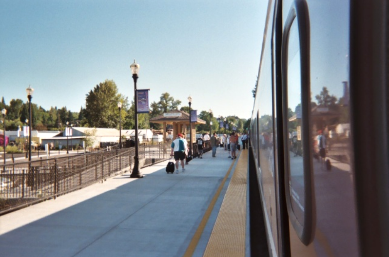 amtrak stations in oregon