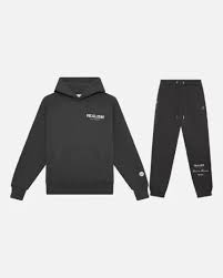 When Realism Brand Launched In Fashion?