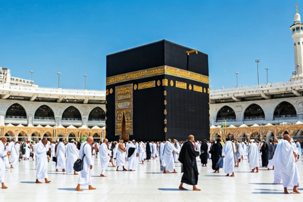 November Umrah Packages 2025 – Best UK Deals How to Choose the Right November Umrah Package in 2025