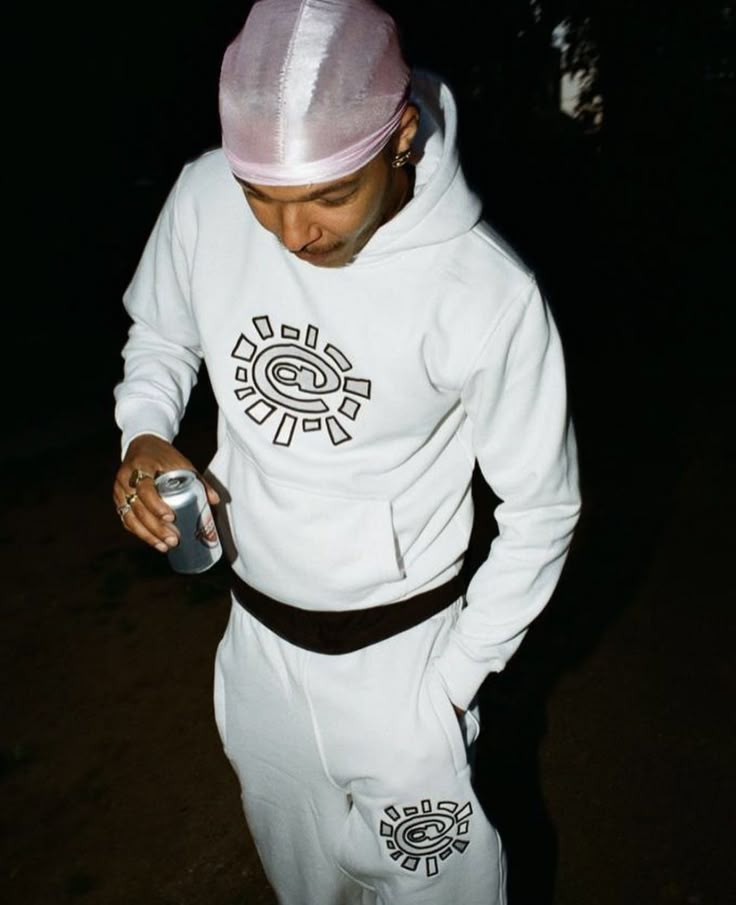 Adwysd Hoodie