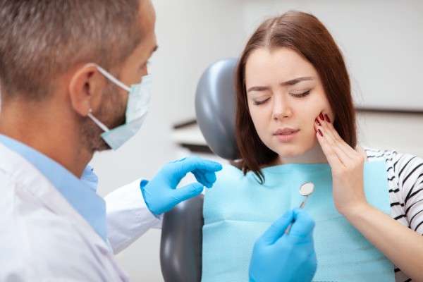 emergency dentist in Truro