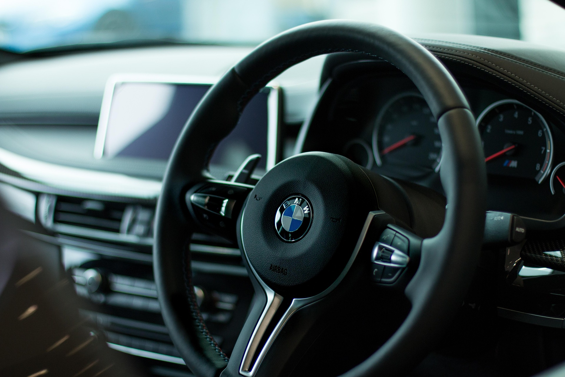 Chauffeurs Hire