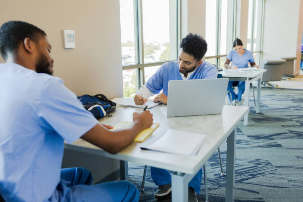 gnm course fee in bihar
