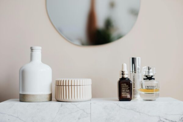 The Art of Layering Fragrances: Create a Signature Scent That Lasts