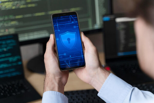 content://com.avast.android.mobilesecurity/temporaryNotifications
