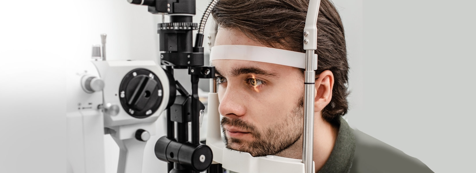 Eye doctor in Strathmore.